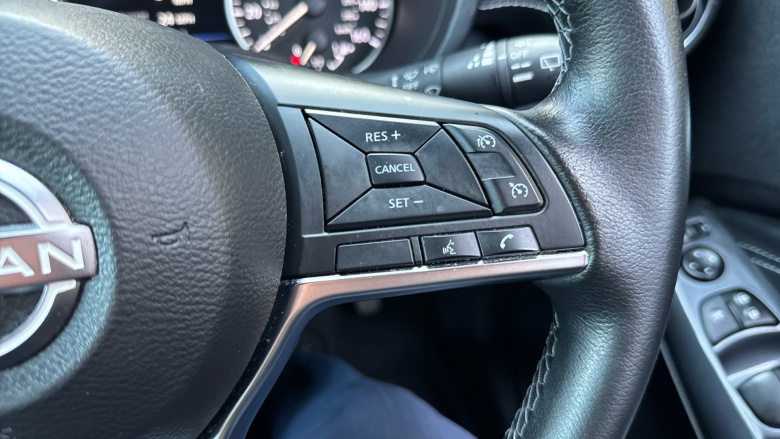 Nissan Juke 1.6 Hybrid N-Connecta 5dr Auto Hybrid Hatchback